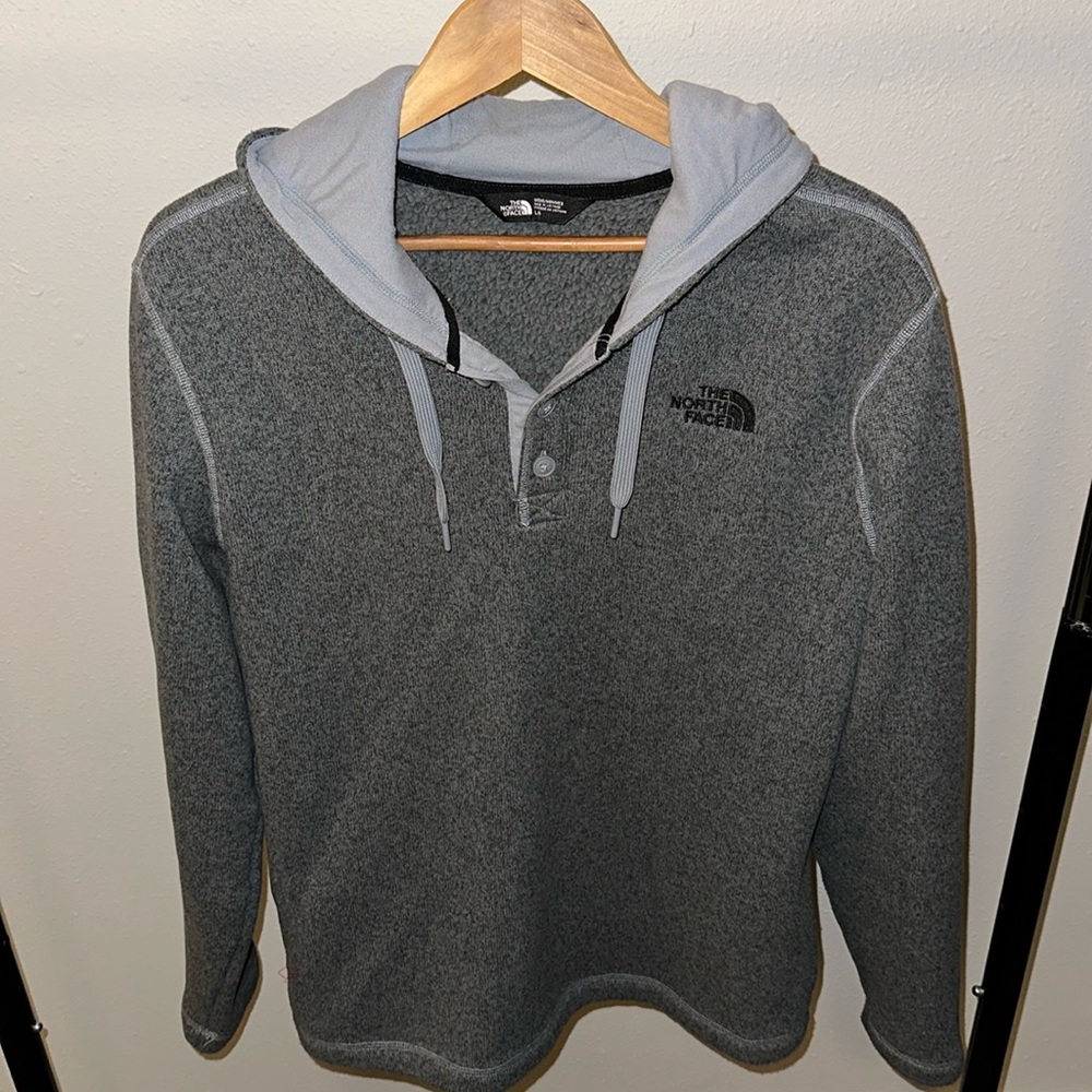 The North Face — Men’s Hoodie Sweatshirt